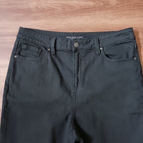 Chico's High Rise Flare Black Jeans Size 10R 1.5 Regular Stretch - Picture 3 of 8